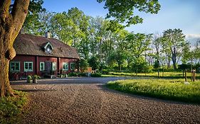 Kungs Starby Gard Bed And Breakfast